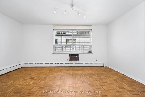 Photo 5 at 706 - 78 Warren Road, Casa Loma, Toronto