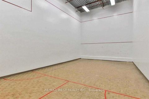 Photo 14 at D14 - 300 Mill Road, Markland Wood, Toronto