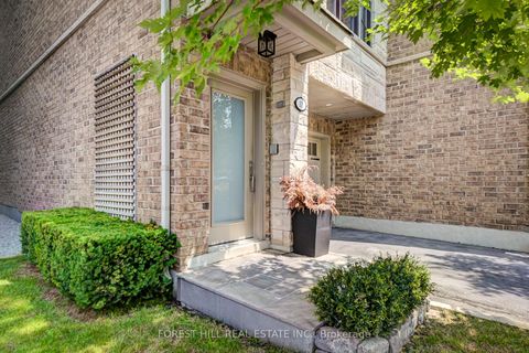 Photo 1 at 111 Powseland Crescent, West Woodbridge, Vaughan