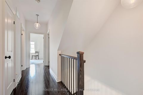 Photo 14 at 111 Powseland Crescent, West Woodbridge, Vaughan