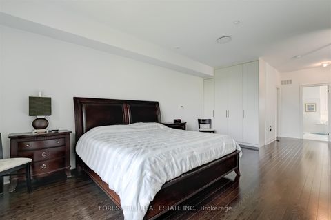 Photo 19 at 111 Powseland Crescent, West Woodbridge, Vaughan