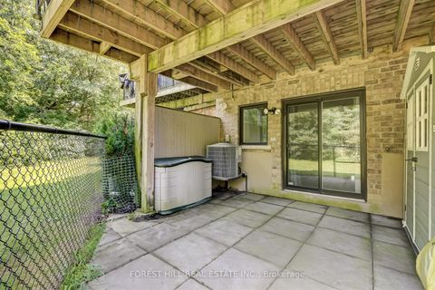 Photo 32 at 111 Powseland Crescent, West Woodbridge, Vaughan