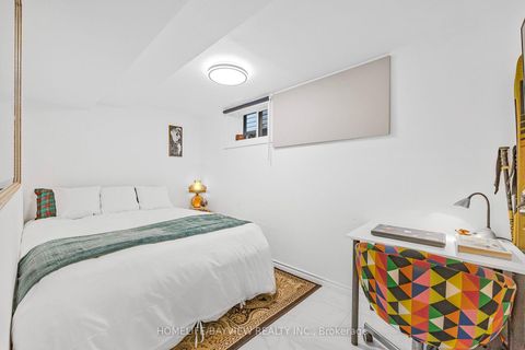 Photo 17 at 9 Kenworthy Avenue, Oakridge, Toronto