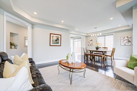 Photo 7 at 982 Wilbur Pipher Circle, Wyndham, Newmarket