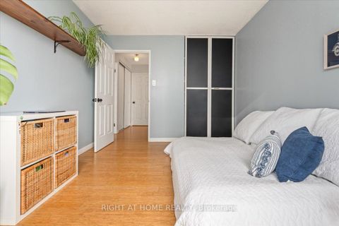 Photo 15 at 1011 - 101 Subway Crescent, City Centre West, Toronto