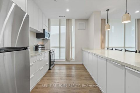 Photo 30 at 1011 - 101 Subway Crescent, City Centre West, Toronto