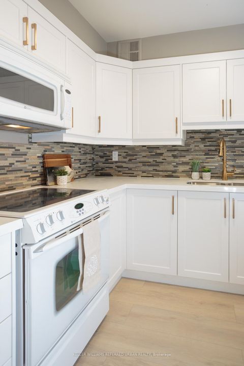 Photo 15 at 605 - 70 Baif Boulevard, North Richvale, Richmond Hill