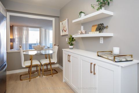 Photo 17 at 605 - 70 Baif Boulevard, North Richvale, Richmond Hill