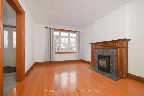 Photo 3 at 27 Cranbrooke Avenue, Lawrence Park North, Toronto