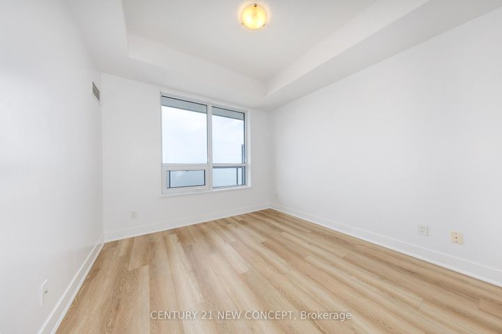 Photo 15 at 323 - 7 Kenaston Gardens, Bayview Village, Toronto