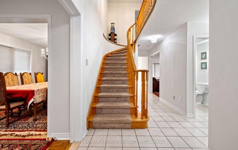 Photo 18 at 1252 Greenwood Crescent, CV Clearview, Oakville