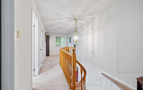 Photo 19 at 1252 Greenwood Crescent, CV Clearview, Oakville