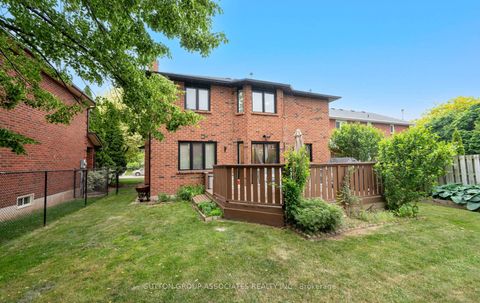 Photo 38 at 1252 Greenwood Crescent, CV Clearview, Oakville