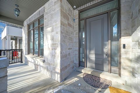 Photo 2 at 10 Stancroft Drive, Westbrook, Richmond Hill