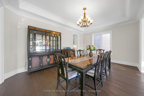 Photo 7 at 10 Stancroft Drive, Westbrook, Richmond Hill