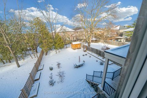 Photo 31 at 10 Stancroft Drive, Westbrook, Richmond Hill