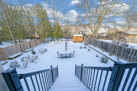 Photo 43 at 10 Stancroft Drive, Westbrook, Richmond Hill