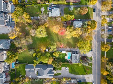 Photo 12 at 166 WELDRICK Road, North Richvale, Richmond Hill