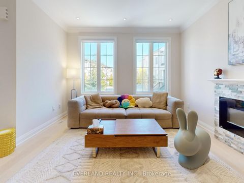 Photo 2 at 5 Point Pelee Lane, Rouge Woods, Richmond Hill