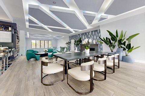 Photo 8 at 23 Hunters Glen Road, Aurora Estates, Aurora