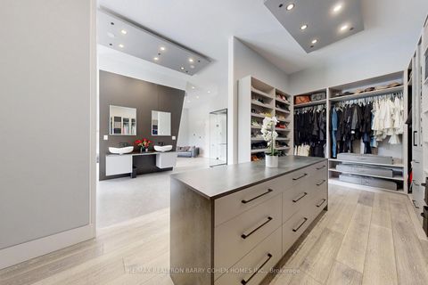 Photo 26 at 23 Hunters Glen Road, Aurora Estates, Aurora