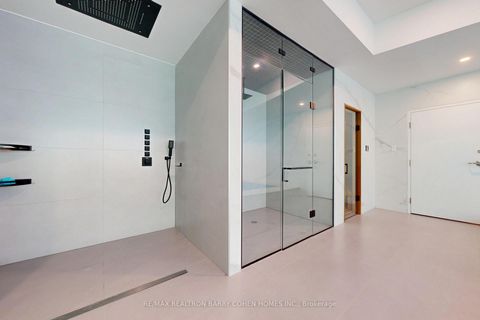 Photo 41 at 23 Hunters Glen Road, Aurora Estates, Aurora