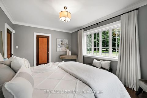 Photo 24 at 690 Bessborough Drive, Centennial, Oshawa