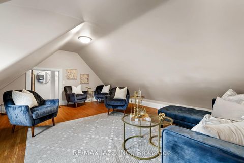 Photo 28 at 690 Bessborough Drive, Centennial, Oshawa