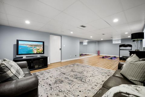 Photo 36 at 690 Bessborough Drive, Centennial, Oshawa