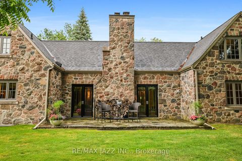 Photo 38 at 690 Bessborough Drive, Centennial, Oshawa