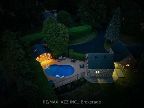 Photo 46 at 690 Bessborough Drive, Centennial, Oshawa