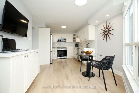 Photo 7 at 407 - 1 Clark Avenue W, Yorkhill, Vaughan