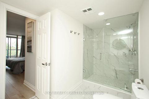 Photo 17 at 407 - 1 Clark Avenue W, Yorkhill, Vaughan