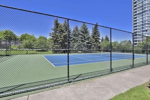 Photo 21 at 407 - 1 Clark Avenue W, Yorkhill, Vaughan