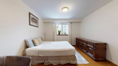Photo 15 at 68 Paulvale Crescent, York University Heights, Toronto