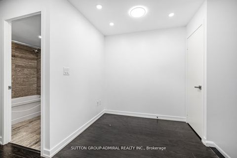 Photo 11 at G20 - 18 Capreol Court, Waterfront Communities C1, Toronto