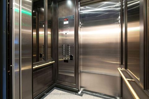 Photo 4 at 1701 - 155 St Clair Avenue W, Casa Loma, Toronto