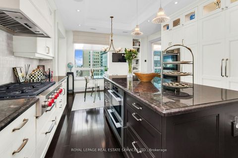 Photo 26 at 1701 - 155 St Clair Avenue W, Casa Loma, Toronto