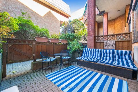 Photo 25 at #10 - 2112 Queen Street E, The Beaches, Toronto