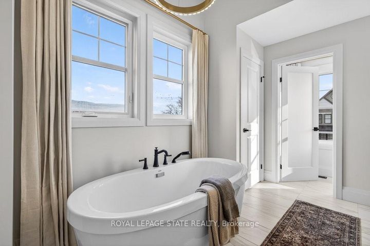 Photo 27 at 7 - 100 Watershore Drive, Stoney Creek, Hamilton