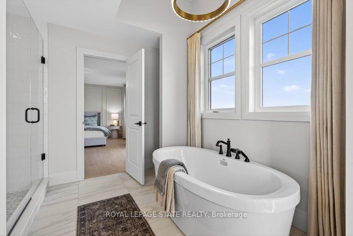 Photo 33 at 7 - 100 Watershore Drive, Stoney Creek, Hamilton