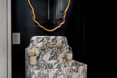 Photo 11 at 256 Major Street, University, Toronto