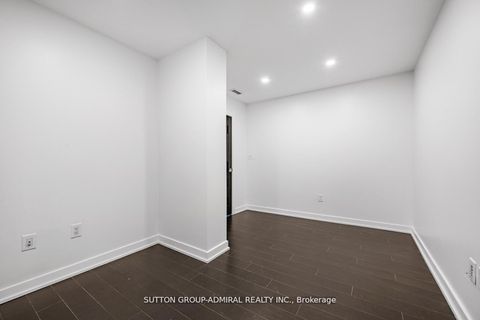 Photo 9 at G20 - 18 Capreol Court, Waterfront Communities C1, Toronto