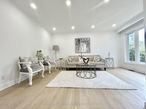 Photo 9 at 323 Elmwood Avenue, Harding, Richmond Hill