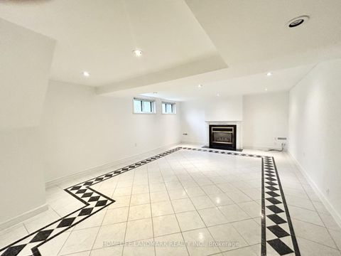 Photo 25 at 323 Elmwood Avenue, Harding, Richmond Hill