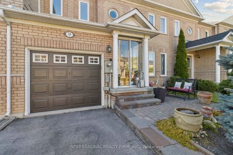 Photo 1 at 76 Timberwolf Crescent, Vellore Village, Vaughan