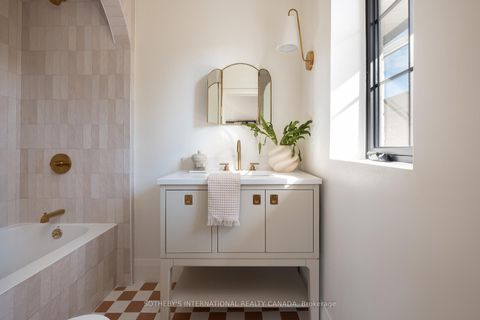 Photo 23 at 36 Rosemeade Avenue, Queensway, Toronto