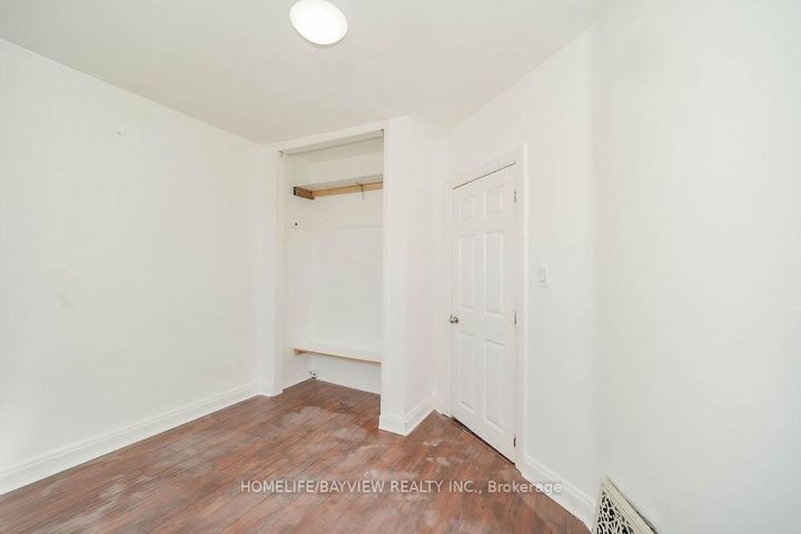 Photo 27 at 187 Park Road S, Vanier, Oshawa