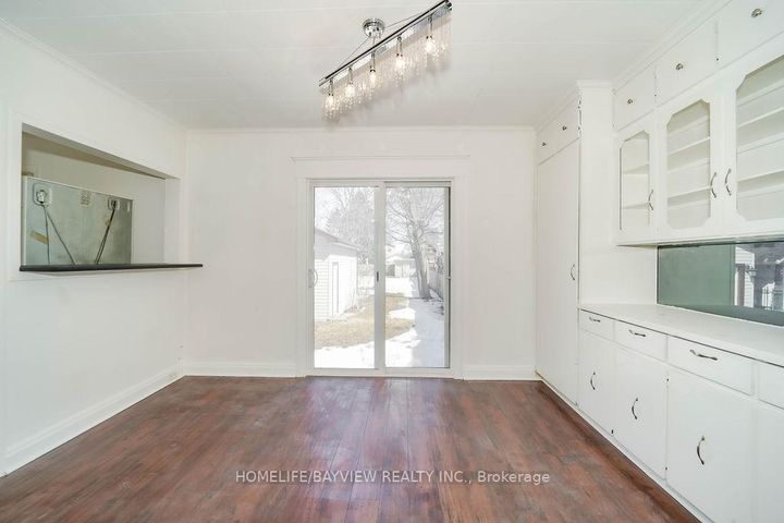 Photo 32 at 187 Park Road S, Vanier, Oshawa
