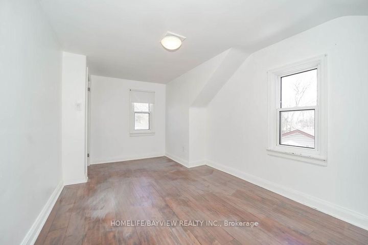 Photo 38 at 187 Park Road S, Vanier, Oshawa